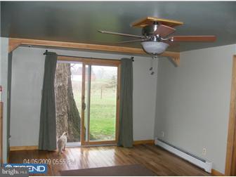 246 Monroeville Road Monroeville, NJ 08343 - Photo 3 of 8 Dining Room