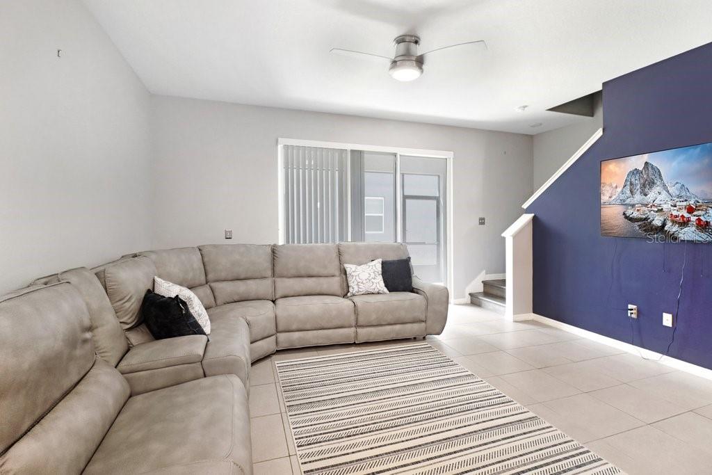 8516 Falling Blue Place Riverview, FL 33578 - Photo 7 of 25