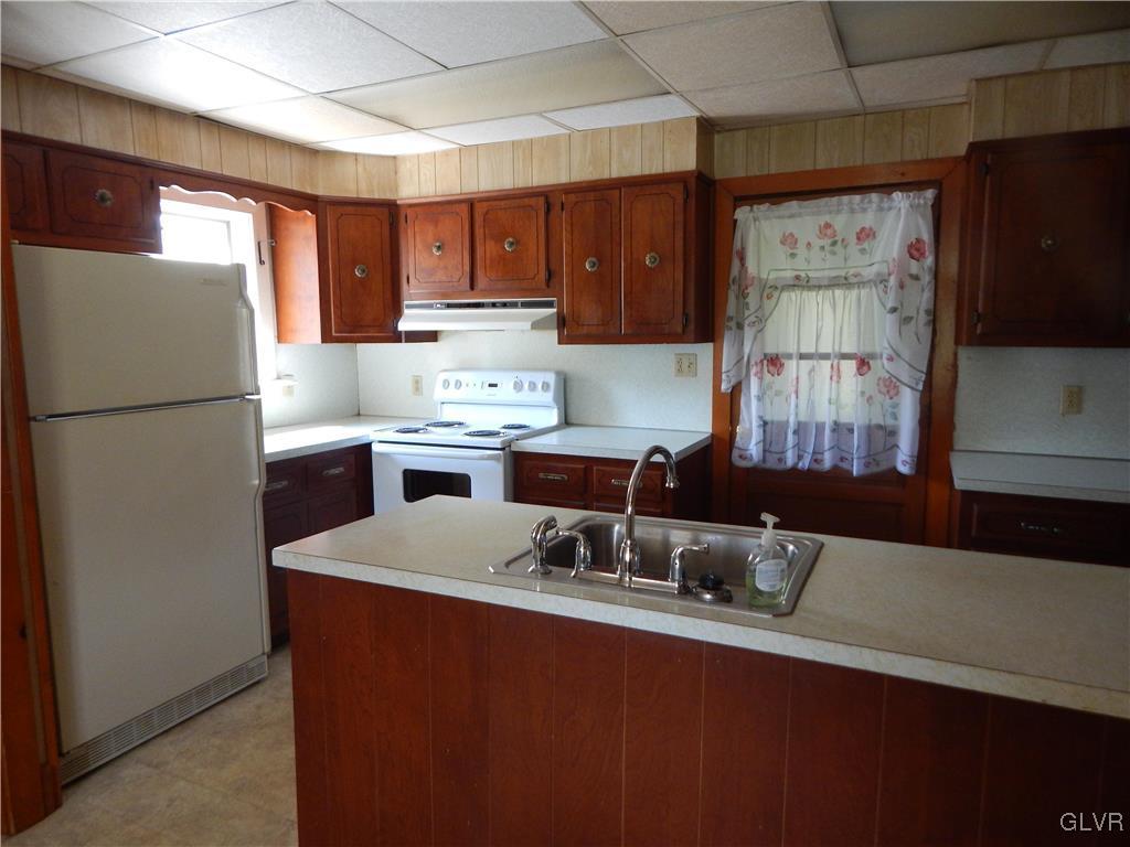 1850 Weilers Road Alburtis, PA 18011 - Photo 4 of 20 Gallery Image 4