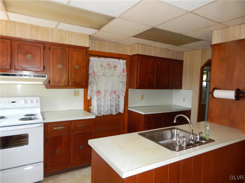 1850 Weilers Road Alburtis, PA 18011 - Photo 5 of 20 Gallery Image 5