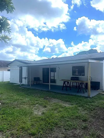 $470,000 | 9703 Southwest 2nd Street, Boca Raton, FL 33428