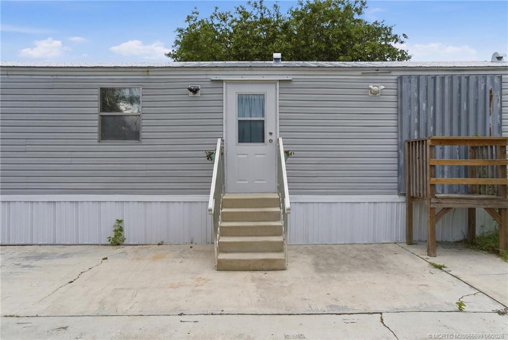 4646 Southeast Circle Way Stuart, FL 34997 - Photo 21 of 27