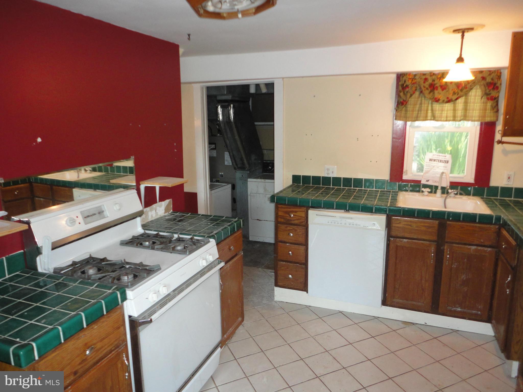 14637 Thornton Mill Road Sparks, MD 21152 - Photo 2 of 18 Kitchen