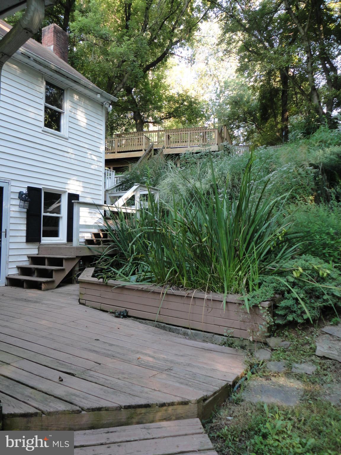 14637 Thornton Mill Road Sparks, MD 21152 - Photo 3 of 18 Side Deck