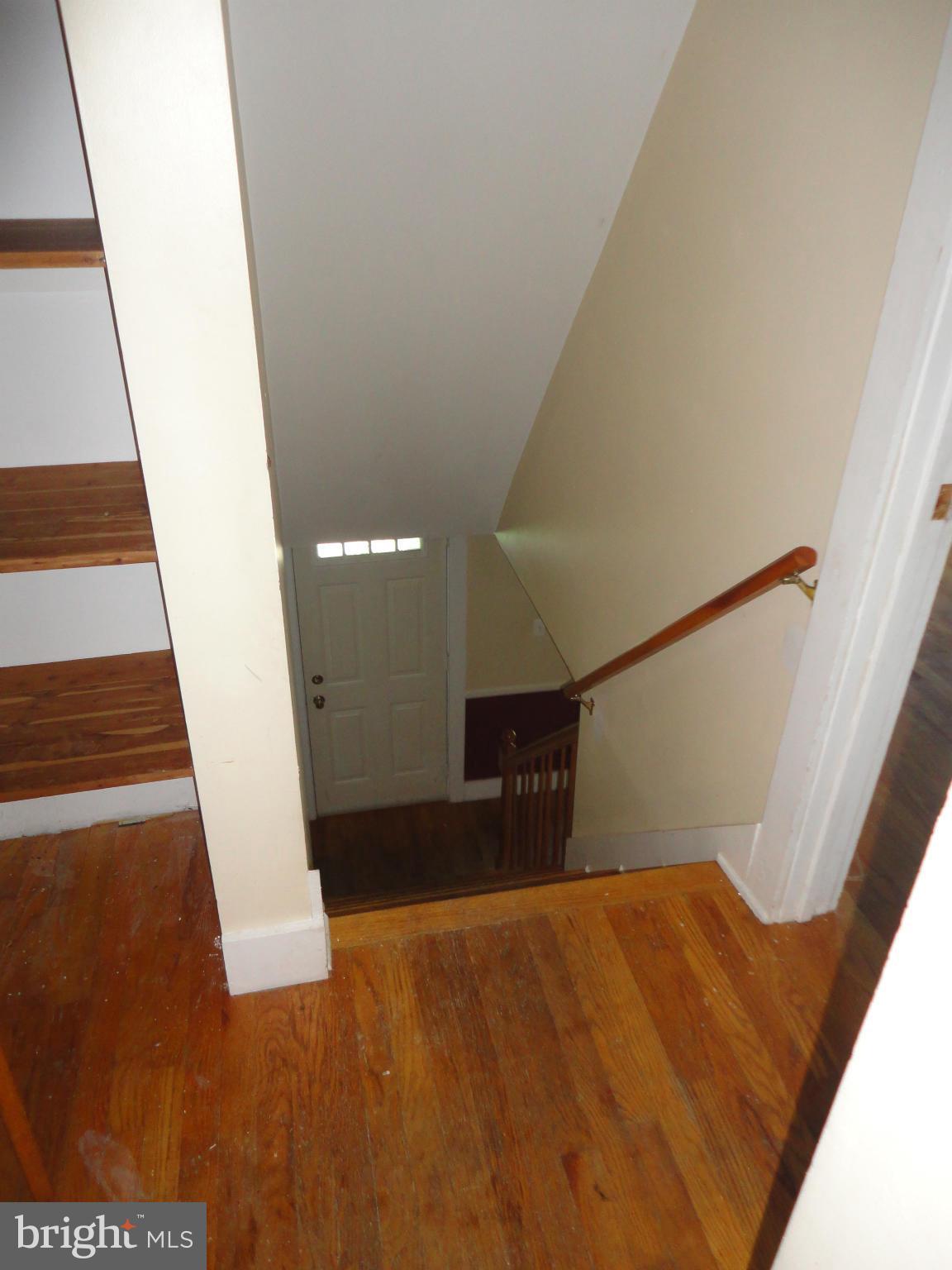 14637 Thornton Mill Road Sparks, MD 21152 - Photo 9 of 18 Hallway