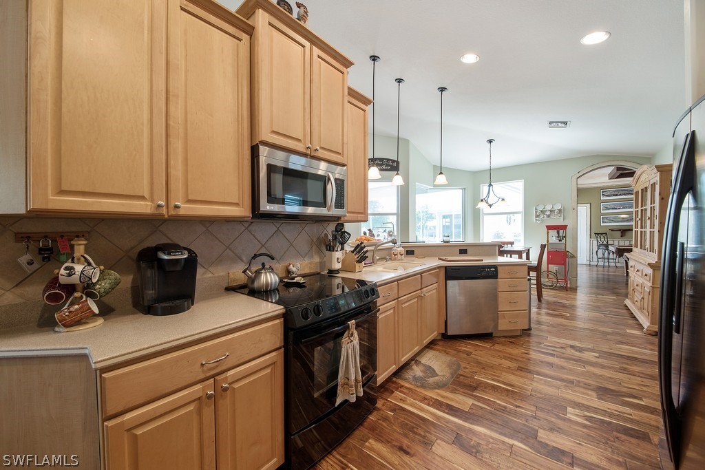 15580 Old Olga Road Alva, FL 33920 - Photo 5 of 15 Gallery Image 5