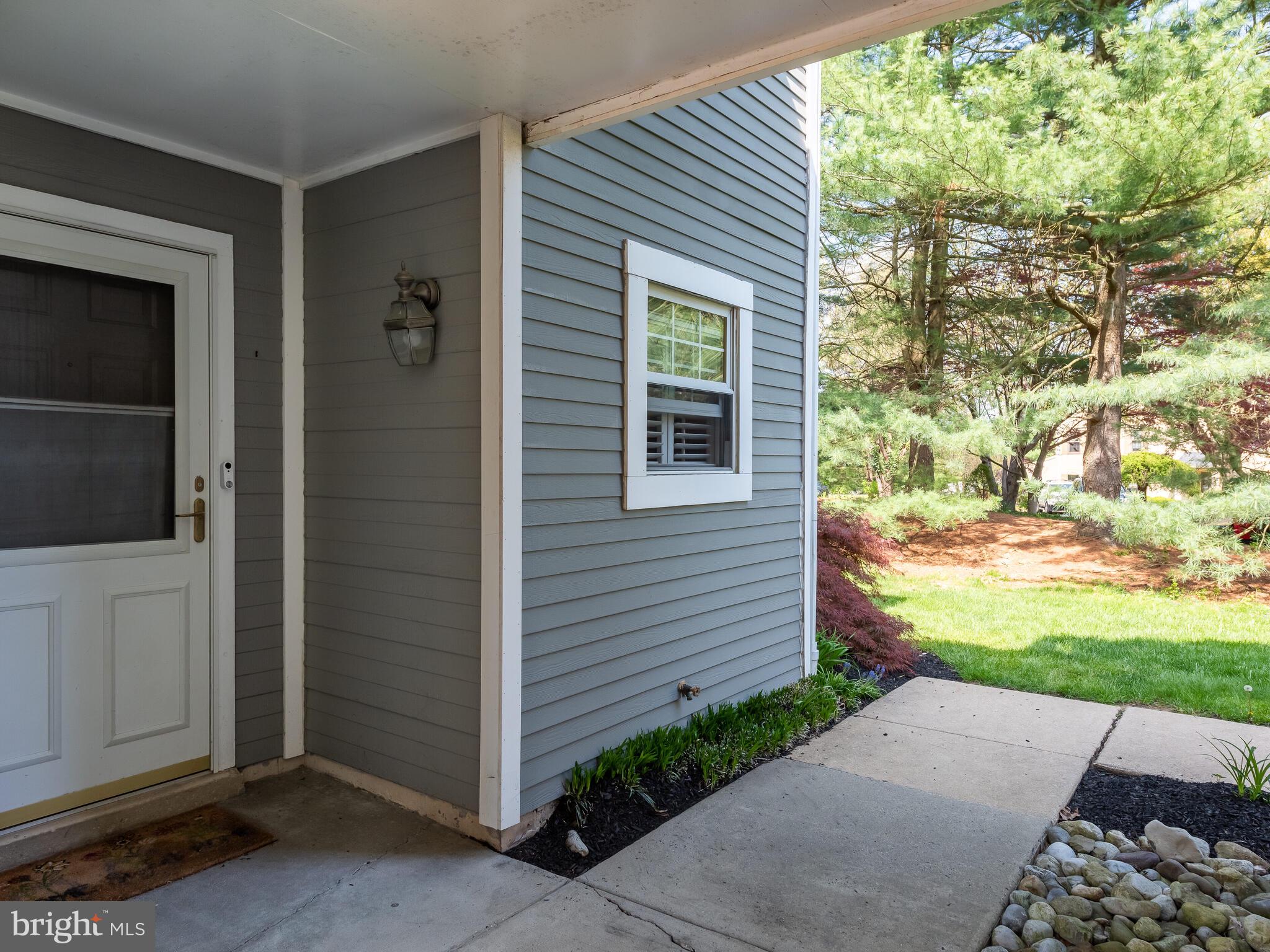 343 McIntosh Road West Chester, PA 19382 - Photo 4 of 29 Gallery Image 4