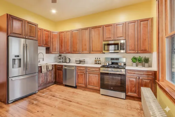 $2,649 | 3351 South Union Avenue, Unit 1, Chicago, IL 60616