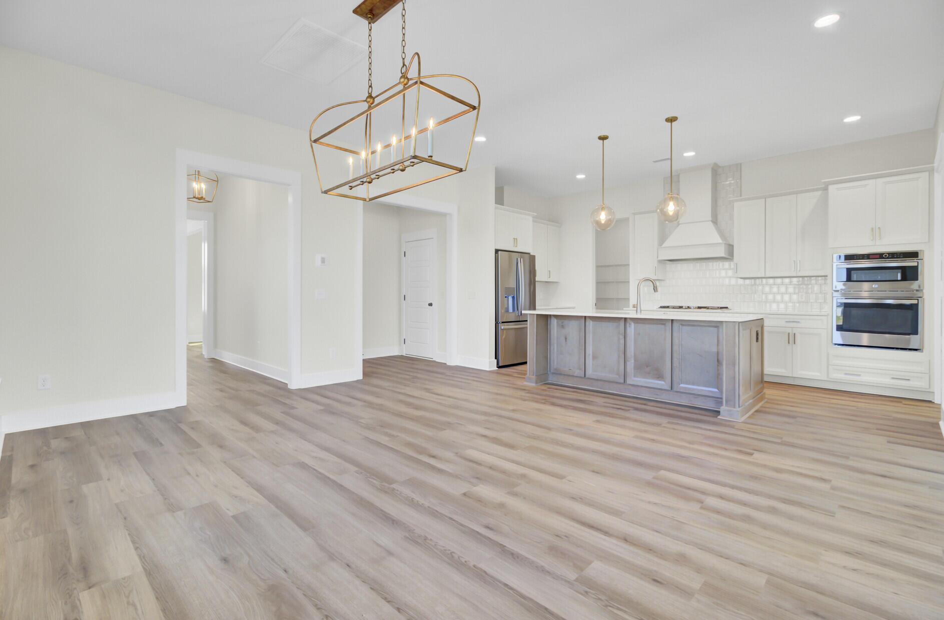 217 Clearpath Drive Summerville, SC 29486 - Photo 8 of 30 Wando N Dining Room 2