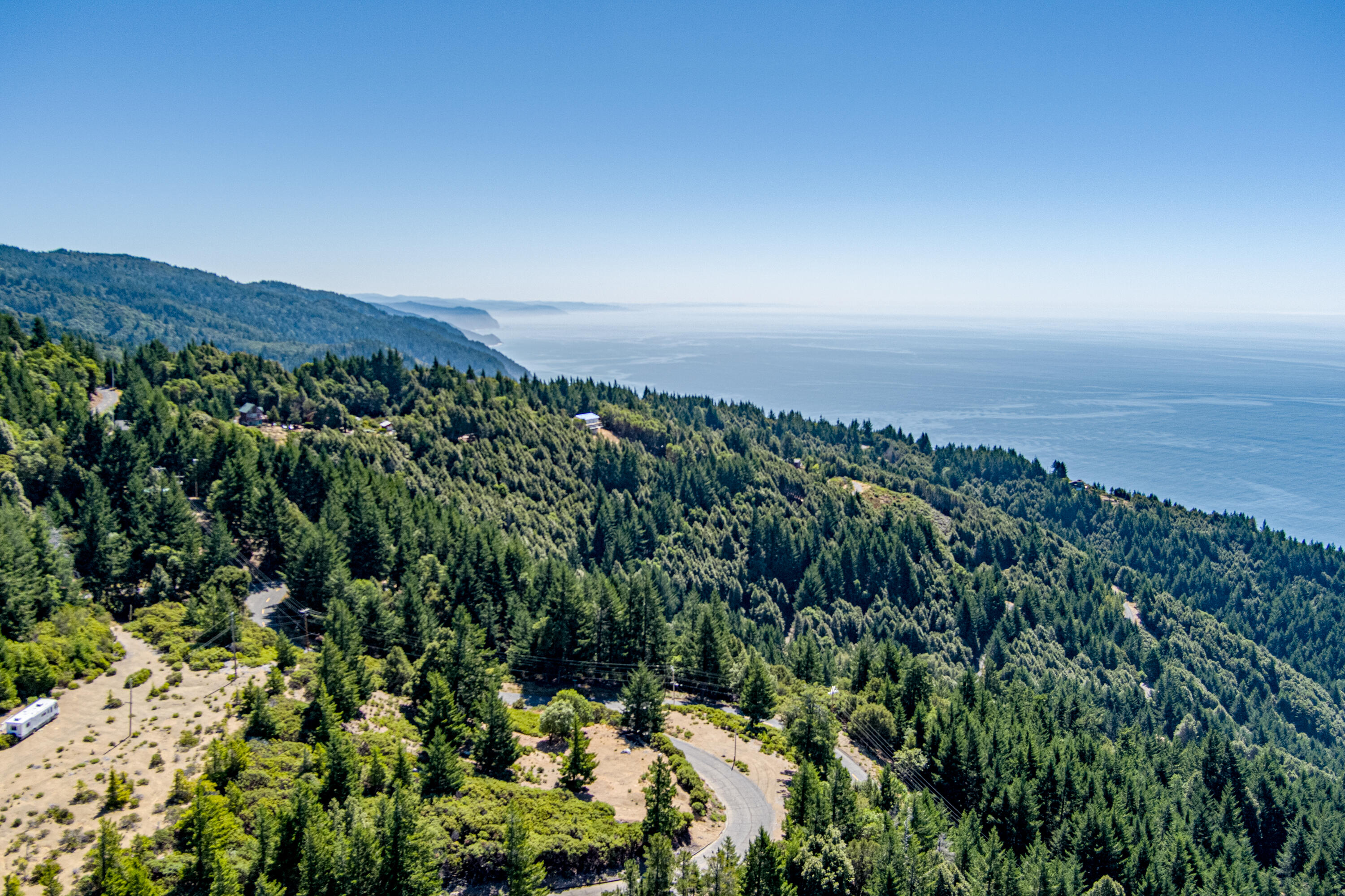 34 Vance Road Whitethorn, CA 95589 - Photo 2 of 20