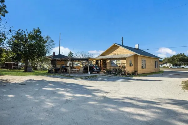 $1,750,000 | 2008 53rd Avenue East, Bradenton, FL 34203