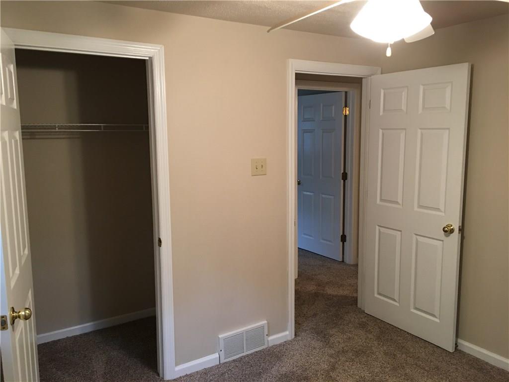 2375 Hookstown Grade Road Clinton, PA 15026 - Photo 14 of 25 Gallery Image 14