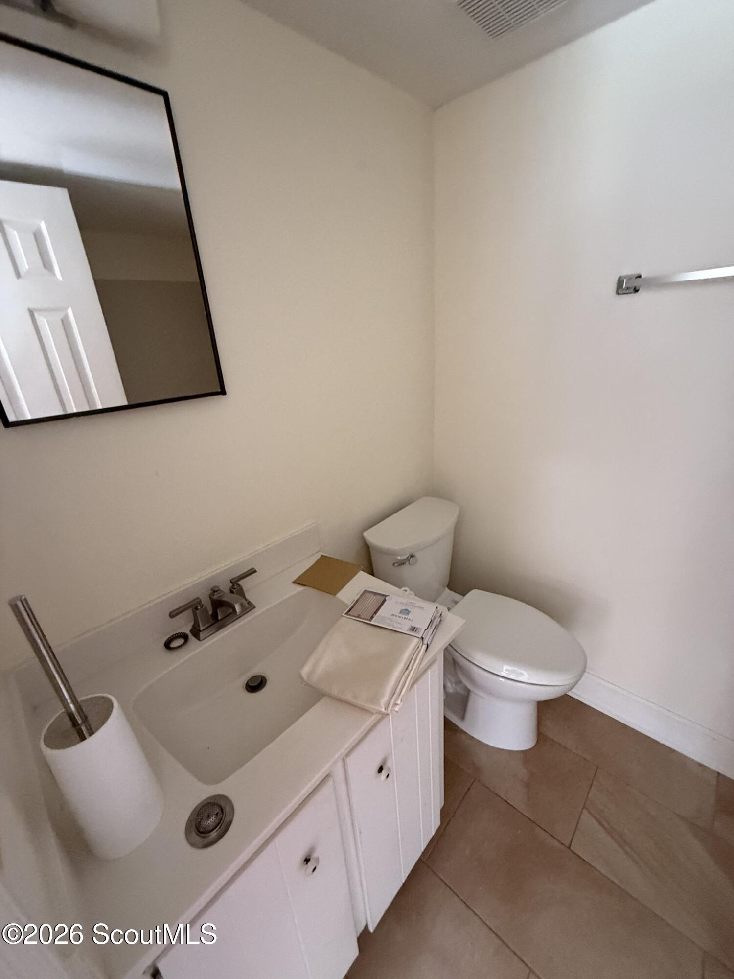 227 Walmar Grove St. Simons Island, GA 31522 - Photo 5 of 9