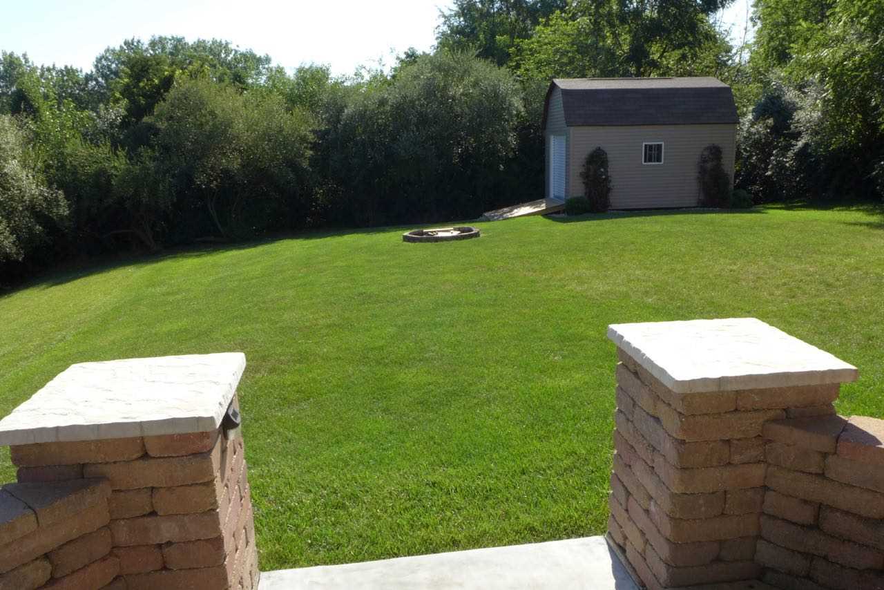 10 Greenbriar Road Mackinaw, IL 61755 - Photo 26 of 35