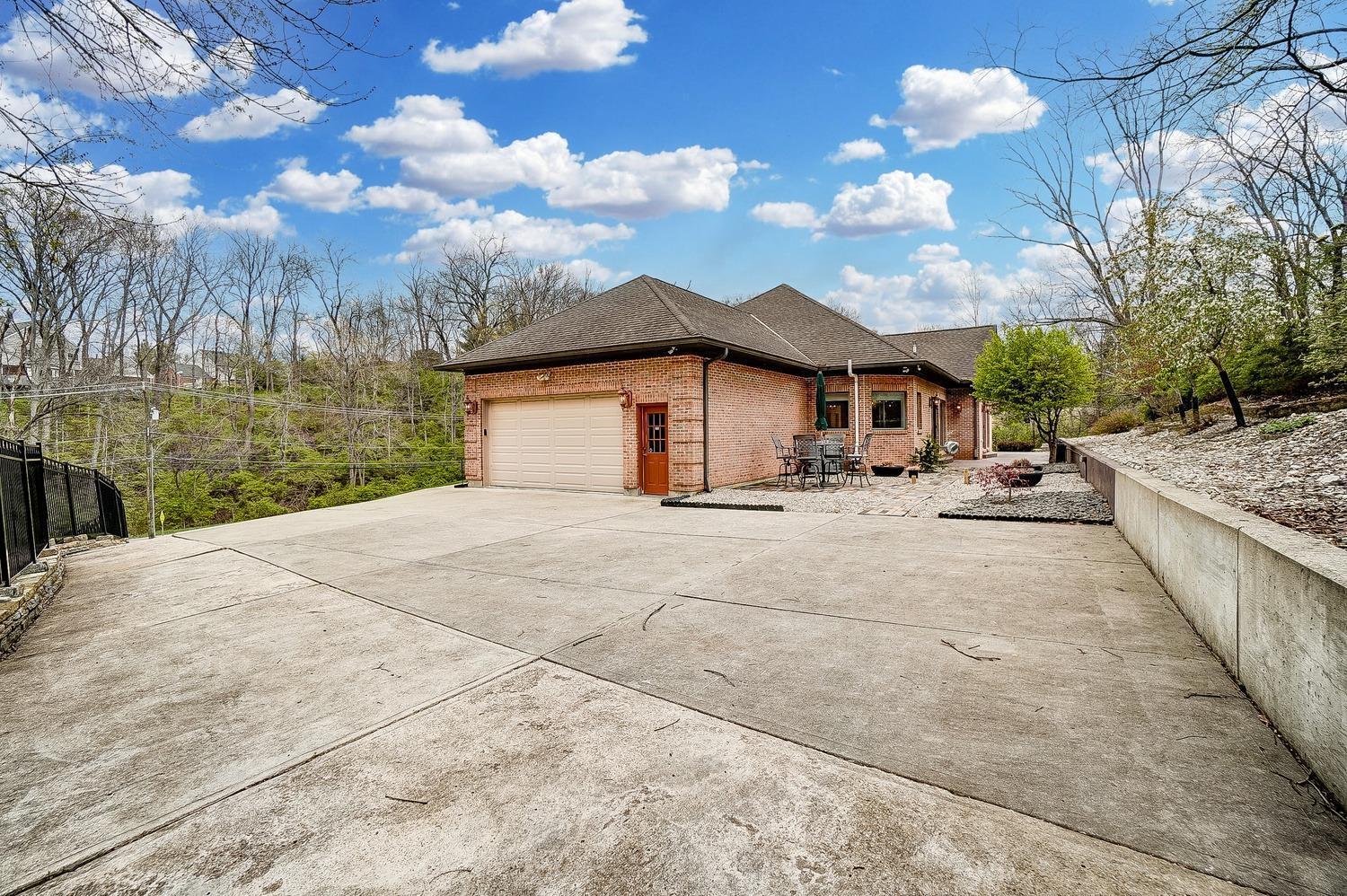 6929 Lawyer Road Cincinnati, OH 45244 - Photo 46 of 50 Gallery Image 46