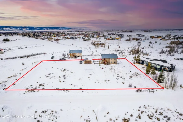 $897,000 | 200 Aspen Meadows Road, Driggs, ID 83422