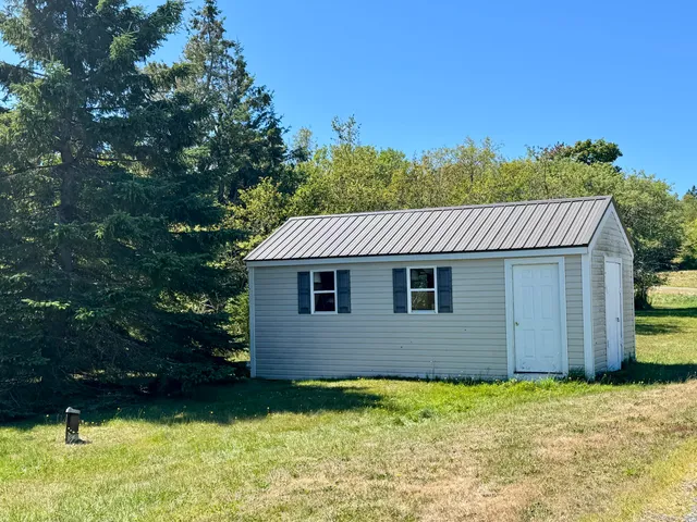 $995,000 | 799 North Lubec Road, Lubec, ME 04652