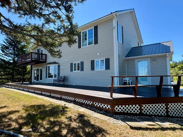 $995,000 | 799 North Lubec Road, Lubec, ME 04652