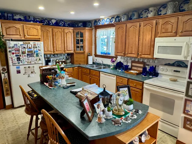 $995,000 | 799 North Lubec Road, Lubec, ME 04652