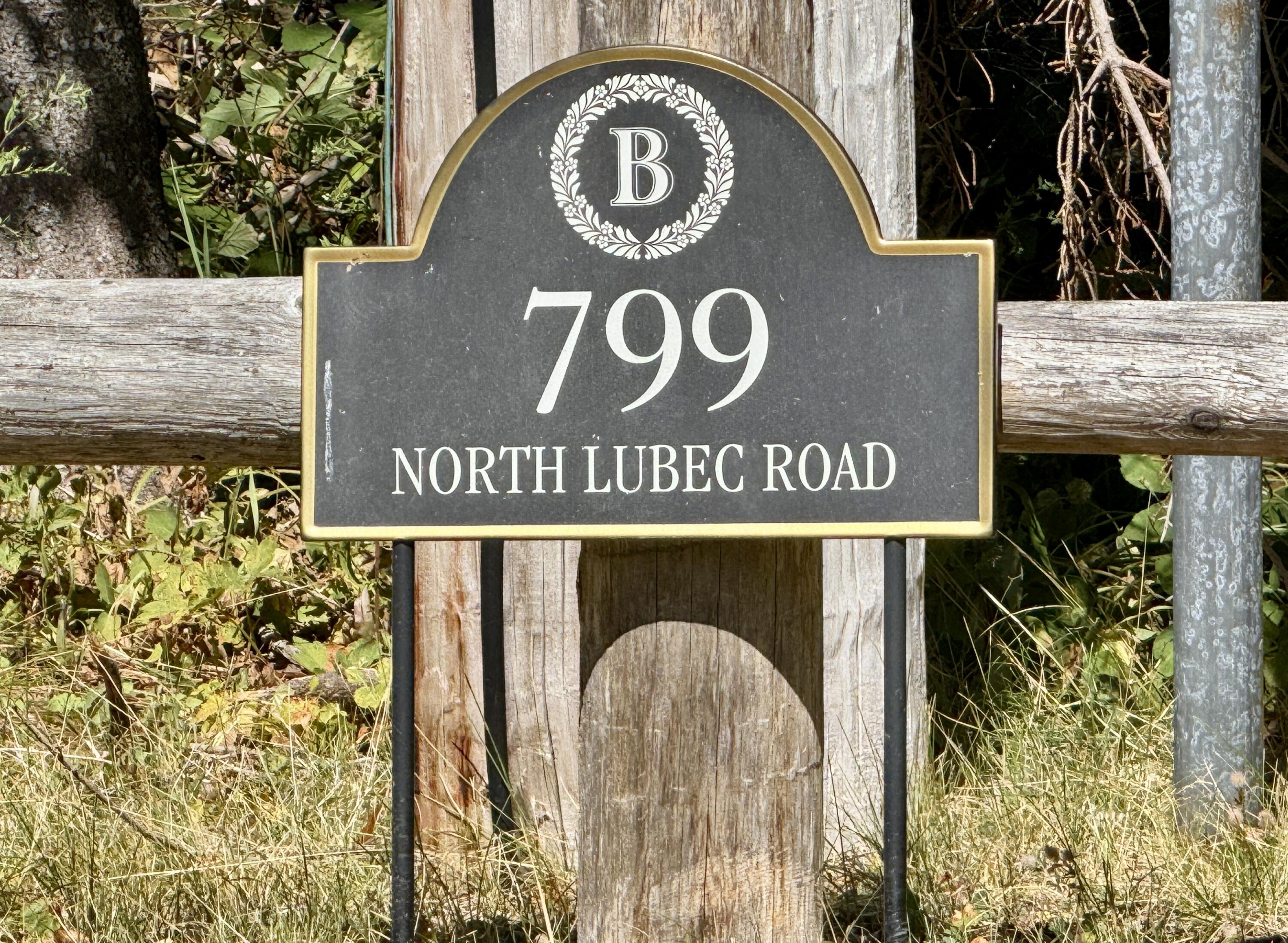 799 North Lubec Road Lubec, ME 04652 - Photo 5 of 118 IMG_0535 2