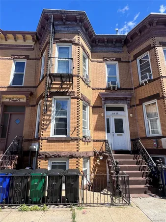$1,497,000 | 64-39 74th Avenue | Glendale