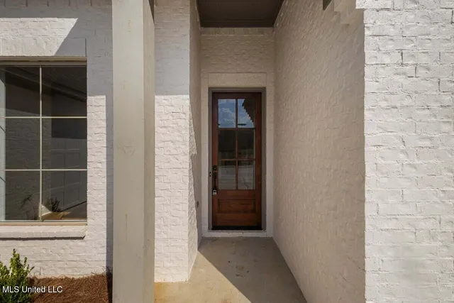 $362,000 | 416 Aurora Circle, Canton, MS 39046