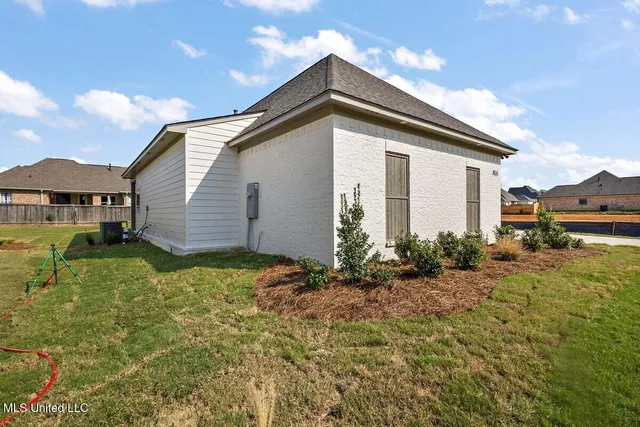 $362,000 | 416 Aurora Circle, Canton, MS 39046