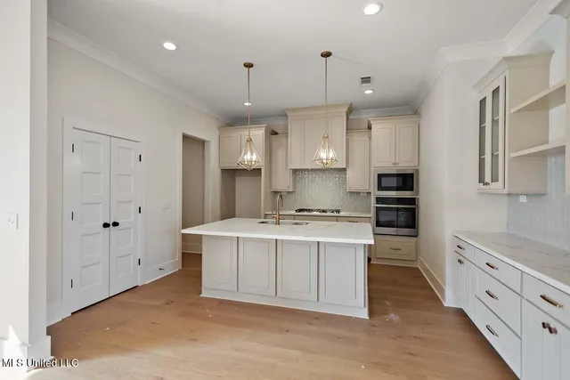 $362,000 | 416 Aurora Circle, Canton, MS 39046