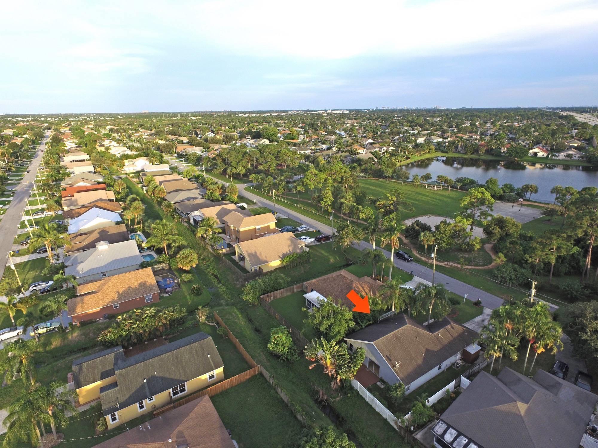 6455 Garrett Street Jupiter, FL 33458 - Photo 3 of 35 aerial