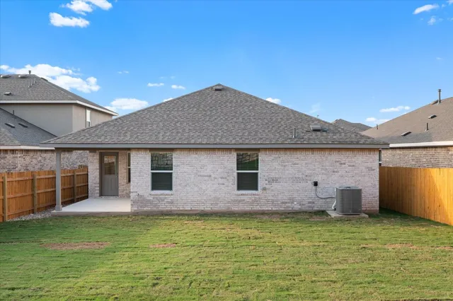 $2,250 | 1936 Lazy Acres Street, Leander, TX 78641