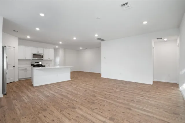 $2,250 | 1936 Lazy Acres Street, Leander, TX 78641