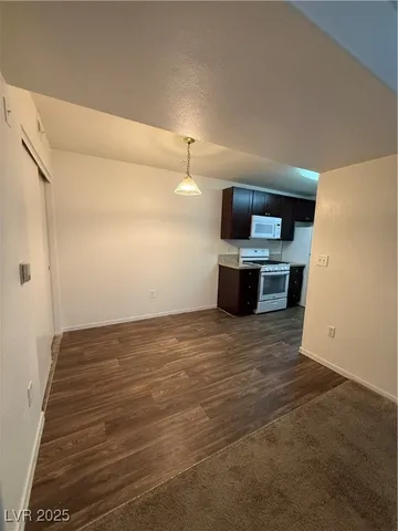 $1,125 | 7885 West Flamingo Road, Unit 1137, Las Vegas, NV 89147