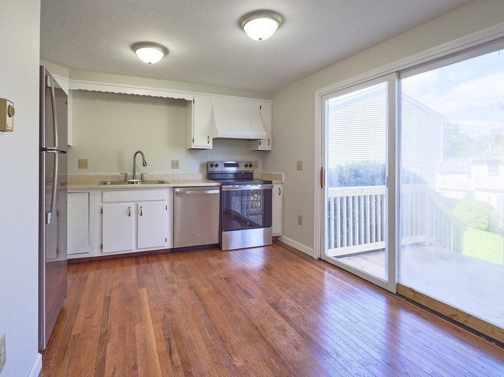 270 Sunderland Road, Unit 40 Worcester, MA 01604 - Photo 6 of 28 Gallery Image 6
