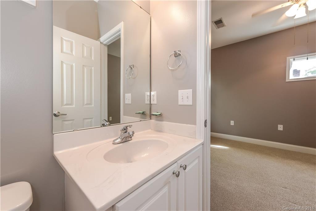 729 Grandin Road Charlotte, NC 28208 - Photo 23 of 33