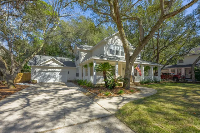 $720,000 | 1723 Lilaberry Lane, Niceville, FL 32578