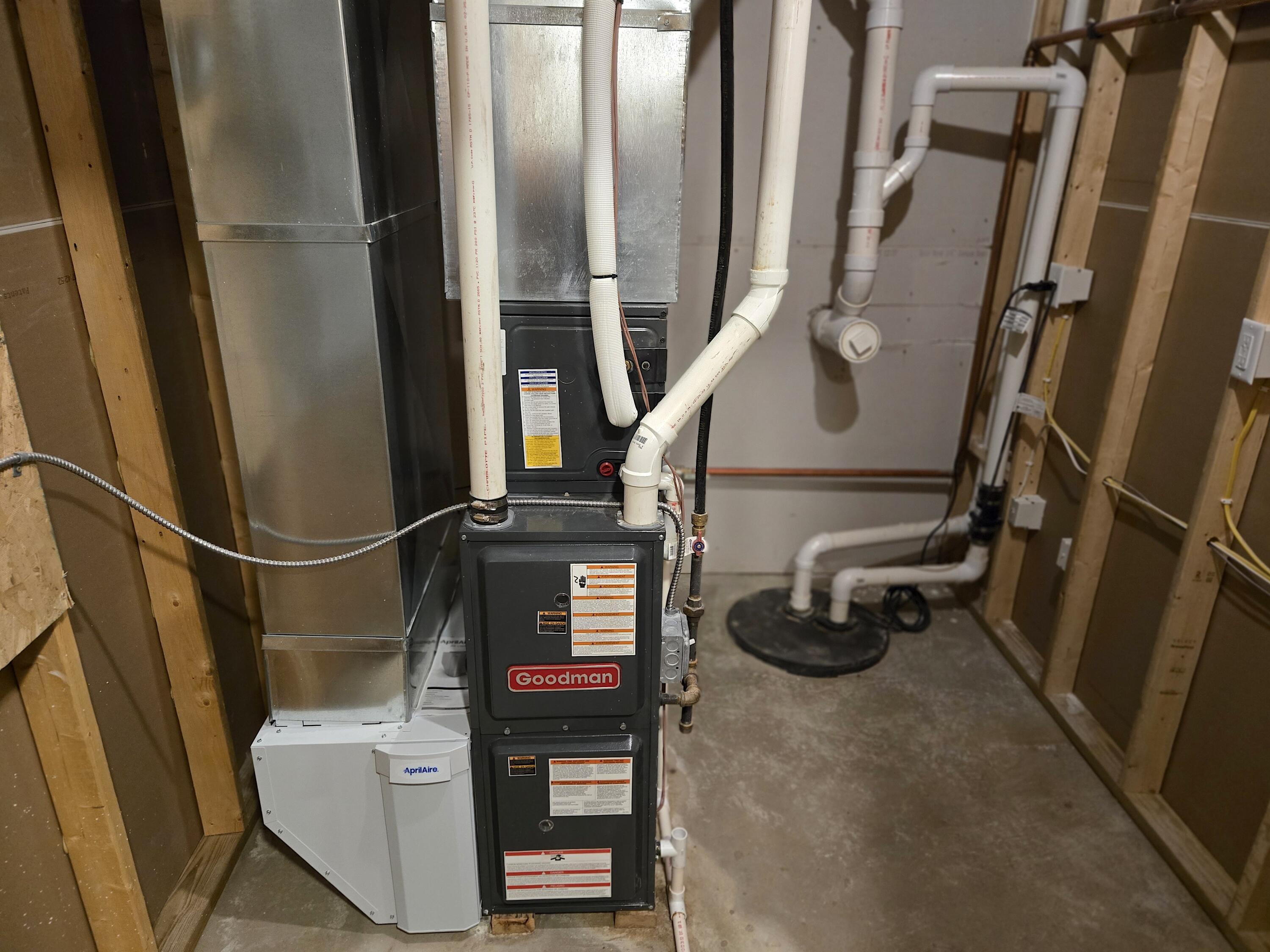 115-119 Easy Street Stoddard, WI 54658 - Photo 11 of 16 20260209_083415