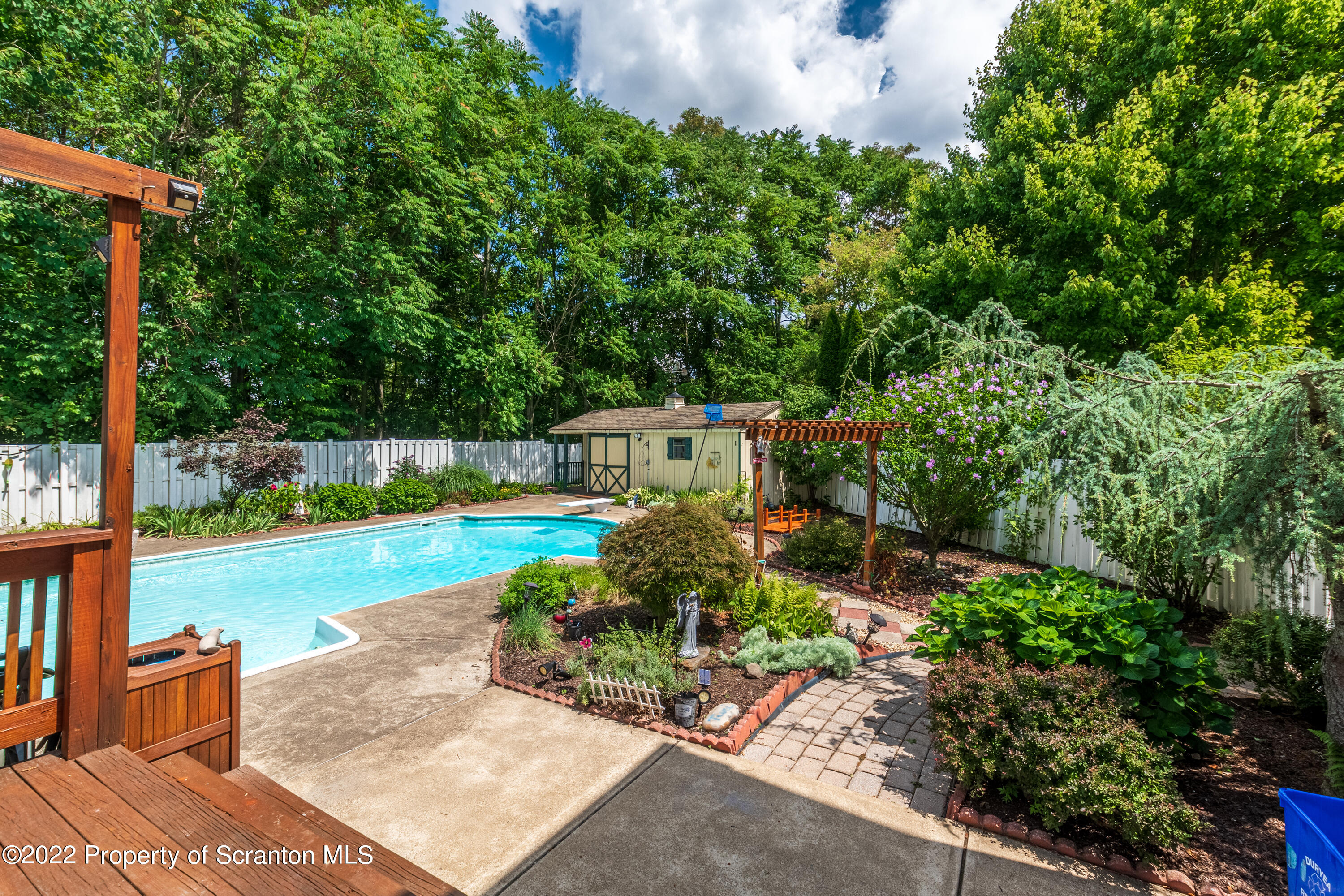 112 Blackberry Lane Duryea, PA 18642 - Photo 26 of 29 a garden view with a seating space