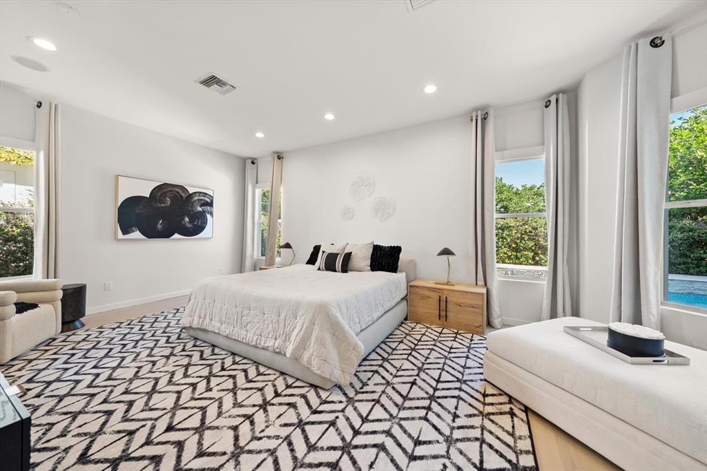 3901 West Granada Street Tampa, FL 33629 - Photo 16 of 45 a bedroom with a large bed and a window