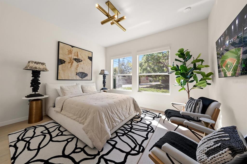 3901 West Granada Street Tampa, FL 33629 - Photo 24 of 45 a bedroom with a bed and a window