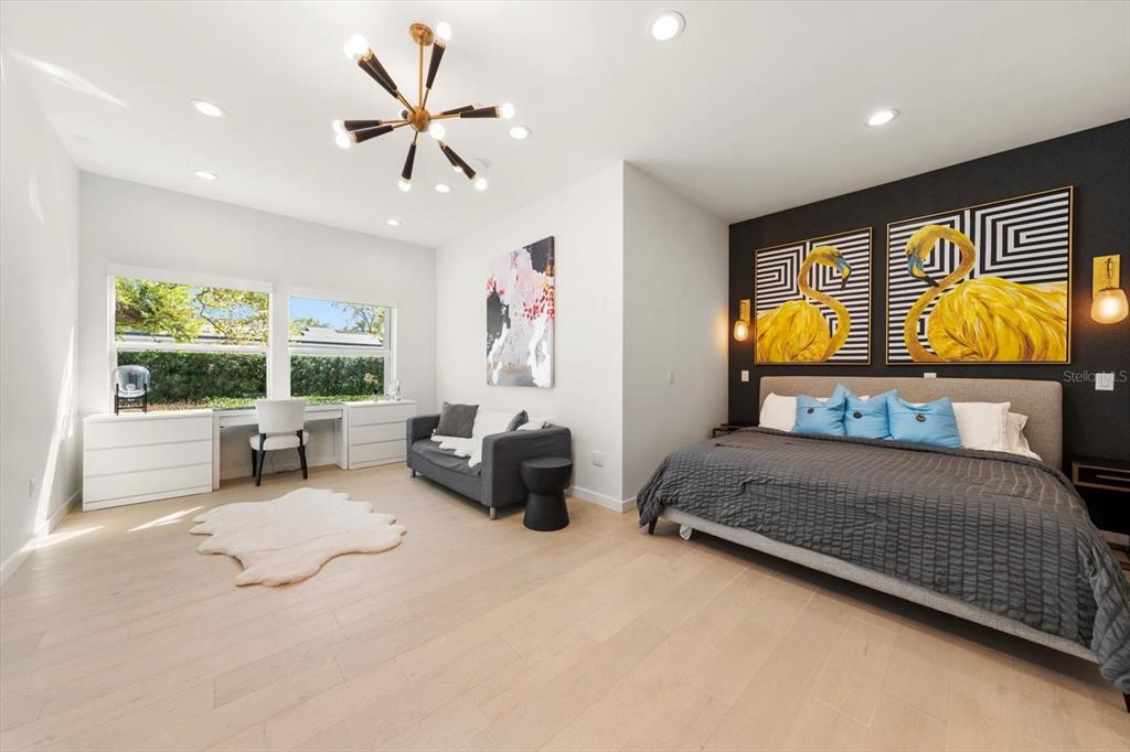 3901 West Granada Street Tampa, FL 33629 - Photo 37 of 45 a bedroom with furniture and a large window