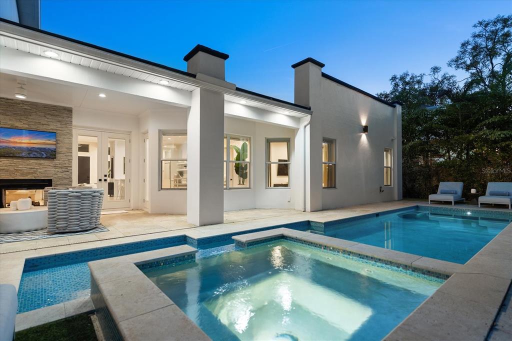 3901 West Granada Street Tampa, FL 33629 - Photo 44 of 45 a swimming pool view with a outdoor seating
