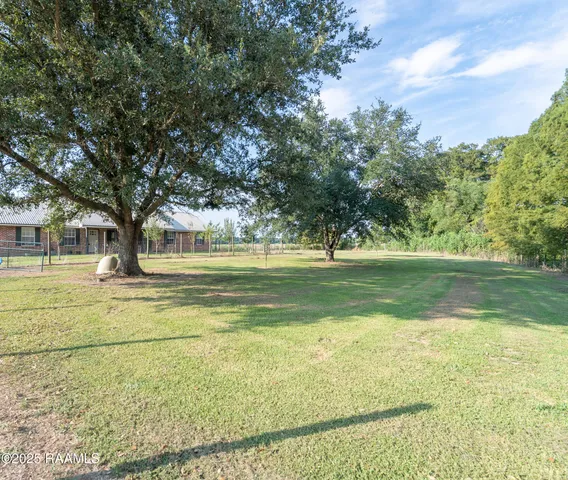 $295,000 | 3745 Highway 360, Melville, LA 71353