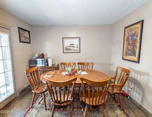 $295,000 | 3745 Highway 360, Melville, LA 71353