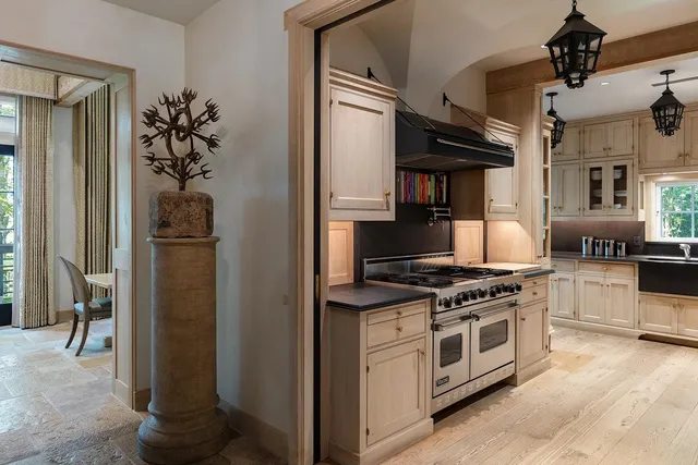 $39,000,000 | 650 Francis Road, Bethel, VT 05032