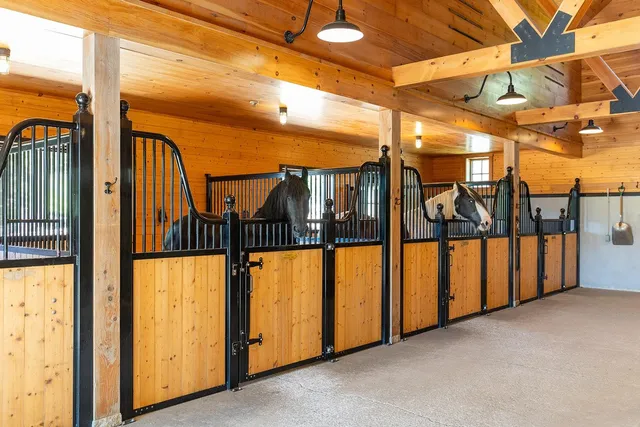 $39,000,000 | 650 Francis Road, Bethel, VT 05032