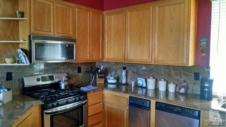 2310 Mint Way Oxnard, CA 93036 - Photo 4 of 16 Additional Photo