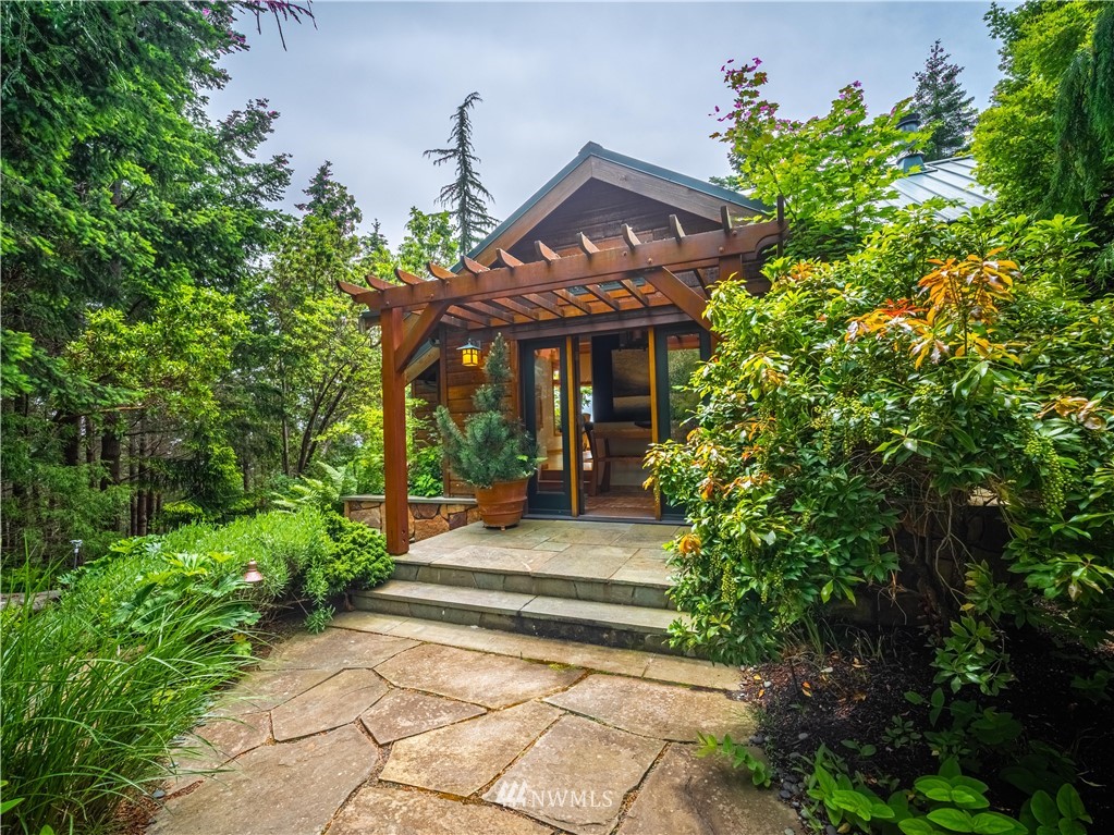 398 B Hannah Road Friday Harbor, WA 98250 - Photo 14 of 29 Gallery Image 14