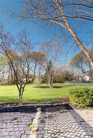 $399,900 | 305 Alverstone Way, Henrietta, NY 14586