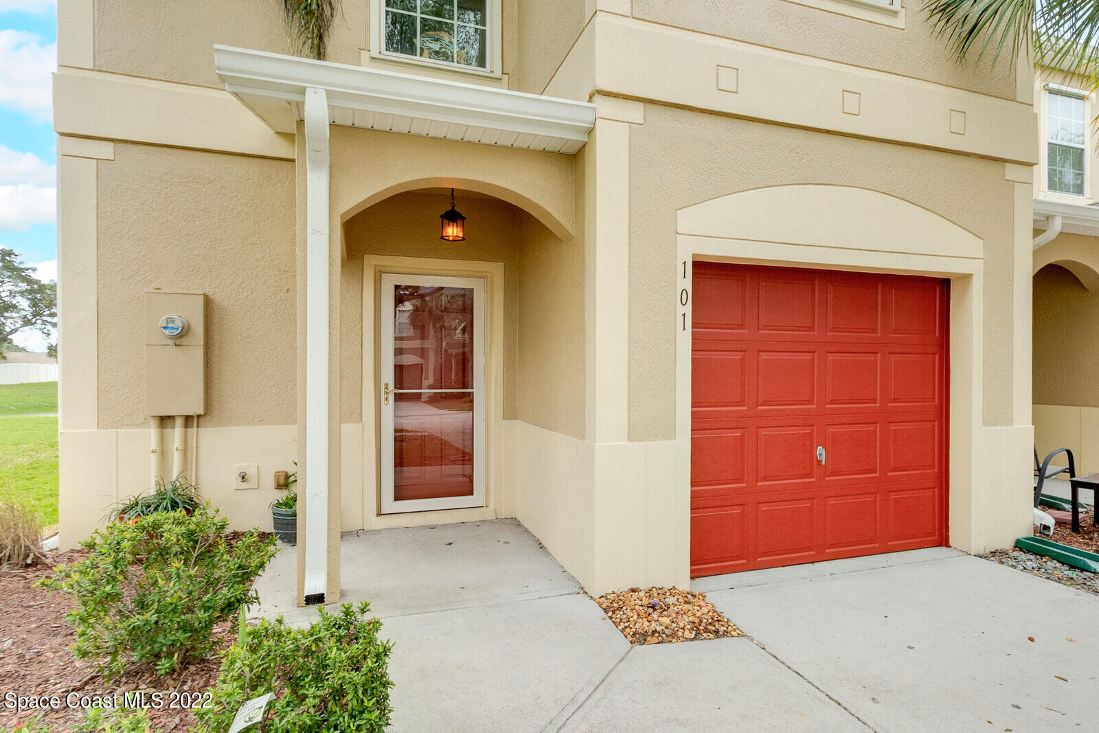 2765 Revolution Street, Unit 101 Melbourne, FL 32935 - Photo 41 of 48 Covered front entrance
