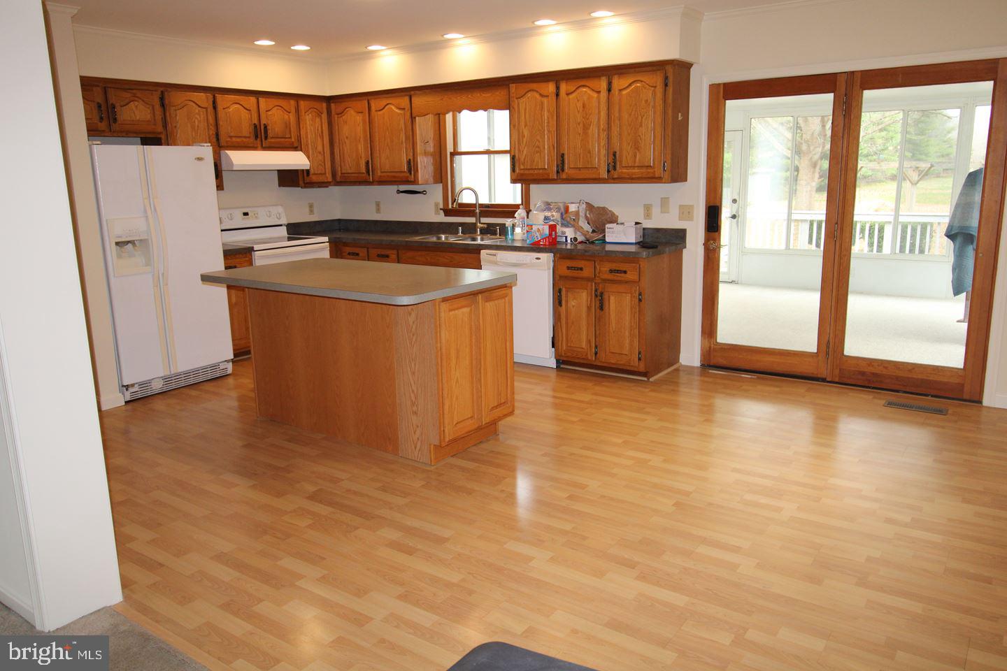 1301 Bridgetown Road Henderson, MD 21640 - Photo 4 of 27